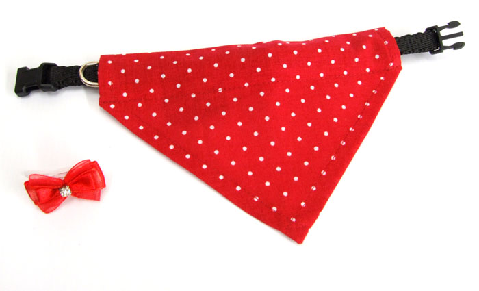 2 in 1 Hundehalstuch DOTS RED + Schleife