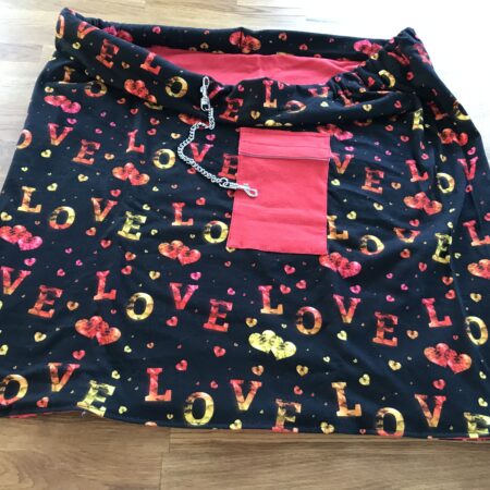 Hunde Tragetuch RED BLACK LOVE