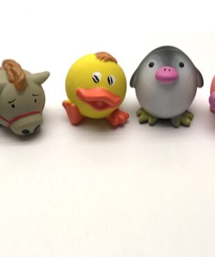 Hundespielzeug kleine Figur Balltier aus Latex